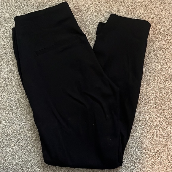 Old Navy Pants - Black ankle dress pants - worn once